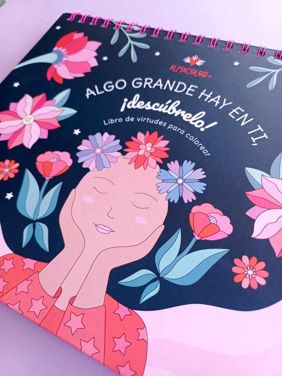 Libro de virtudes para pintar "Algo grande hay en ti ¡descúbrelo!"